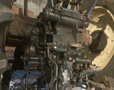 Uszkodzona pompa hydrauliczna lub tylny podnośnik nie działa prawidłowo w Twojej Iseki lub Kubocie? – To ci pomoże…