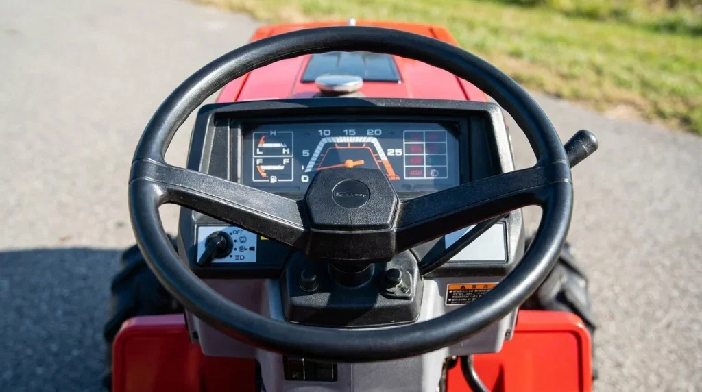 Mitsubishi MTX13 & MTX15 obsługa: uruchamianie, podgrzewanie świec i jazda